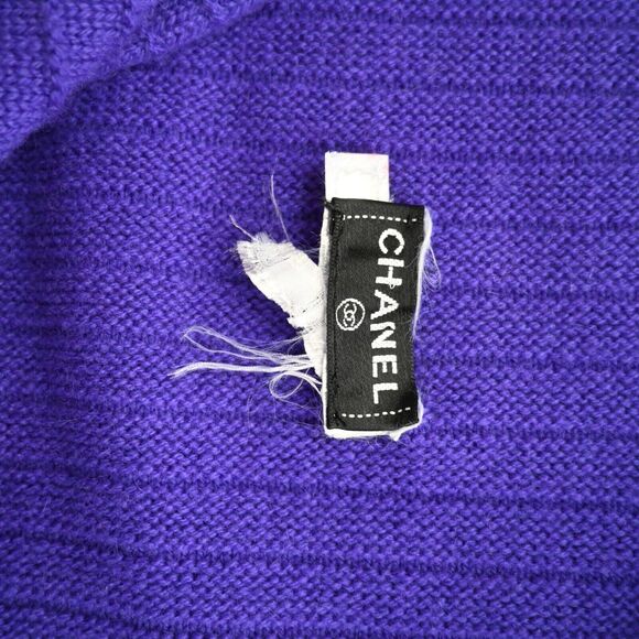 CHANEL Purple Gray Ribbed Knit Fringe Rectangle Scarf - Picture 9 of 14